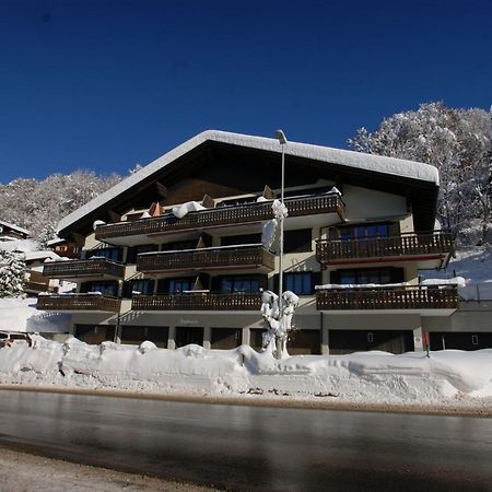 Haus Euphrasia Apartamento Klosters-Serneus Exterior foto