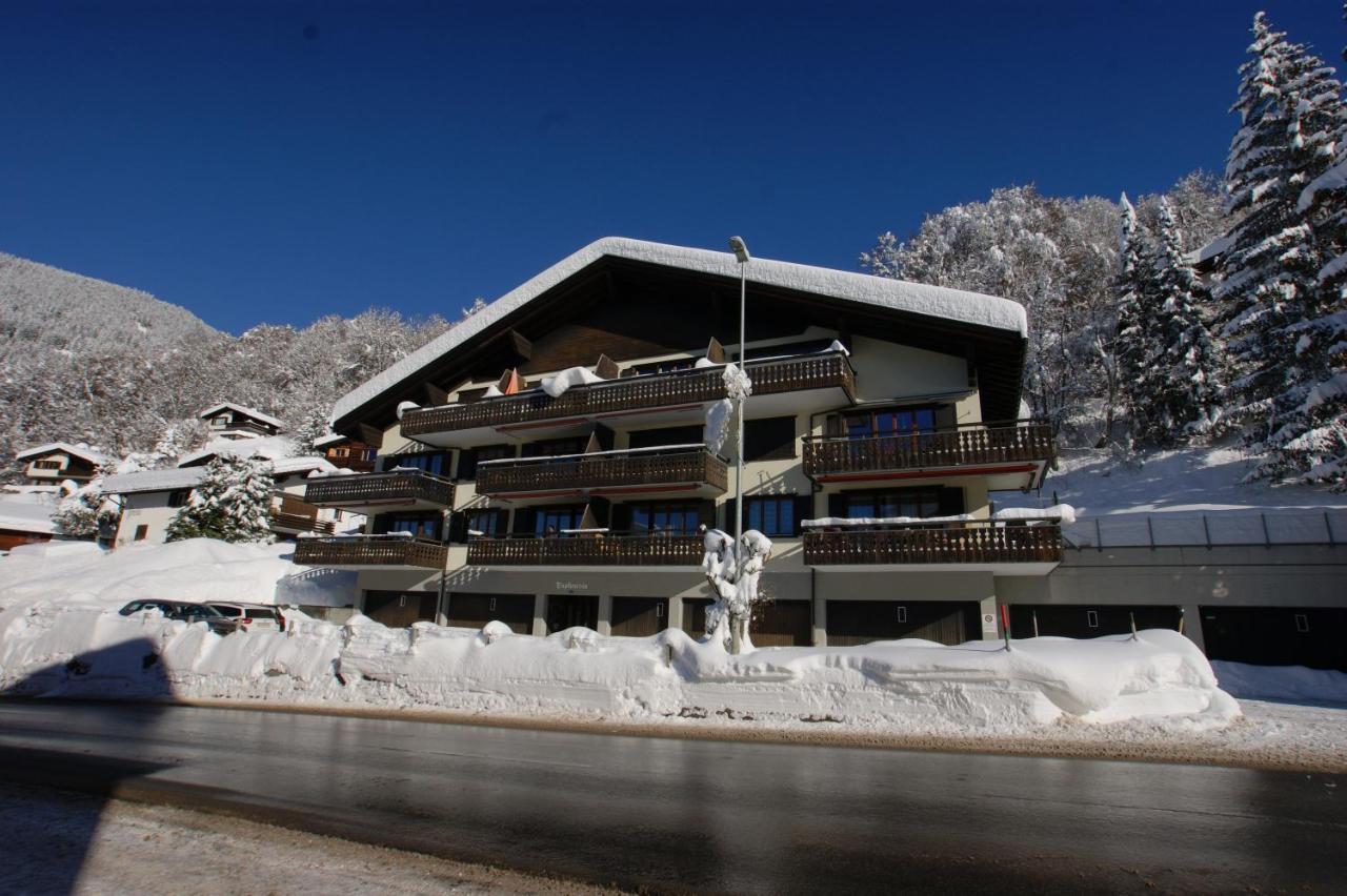 Haus Euphrasia Klosters-Serneus Exterior foto